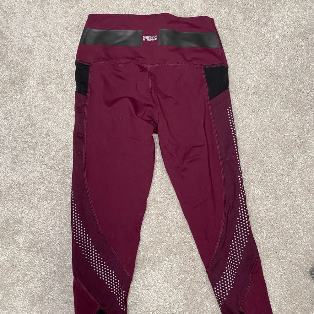 VICTORIAS SECRET PINK MESH WORKOUT LEGGINGS WITH POCKETS